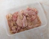 Foto langkah ke 2 dari resep Chicken Katsu.