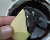 Foto langkah ke 5 dari resep Coconut Cookies (Kukis Kelapa) Eggless.