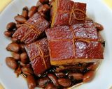 รูปขั้นตอนการทำที่ 3 ของ หมูสามชั้นตุ๋นซีอิ๊วใส่ถั่วลิสง