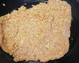 Foto del paso 3 de la receta: Milanesa de pollo empanizada con corn flakes 🤤