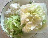 蕃茄炒蛋改版高麗菜湯的食譜步驟1照片