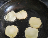Foto del paso 4 de la receta: Berenjena con pesto rojo y queso de cabra