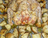 Foto del paso 3 de la receta: Pollo al horno con patatas