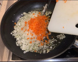 Foto del paso 2 de la receta: Calamares en salsa