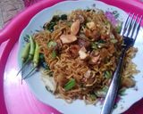 Foto langkah ke 3 dari resep Mi goreng jawa (tombo kepingin ^_^.