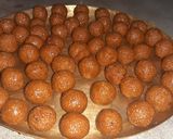 গুঁড়ের নারকেল নাড়ু ( gur narkel naru recipe in Bengali রেসিপি ধাপ - 3 ছবি