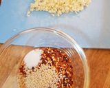A picture of step 1 of Chilli Oil.