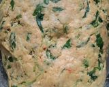 मेथी थेपला (methi thepla recipe in marathi) रेसिपी स्टेप 3 फोटो 