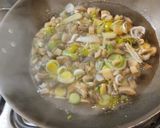 Foto del paso 5 de la receta: Verduras al horno con salsa de puerro y champiñones 🍄🟫
