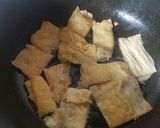 A picture of step 1 of Vegetarian Cao Lau.
