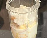 A picture of step 2 of Apple Anjeer Milk Shake.