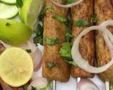 A picture of step 6 of Seekh kebabs.