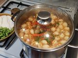 ขนมจีนแกงป่ากองทัพไก่