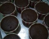 Foto langkah ke 3 dari resep Chocolate Cupcakes Moist.