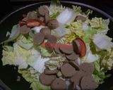 Foto langkah ke 3 dari resep Tumis Sawi Putih Bakso Cabe.