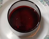 Foto langkah ke 3 dari resep Singapore Lemongrass Mint Tea.