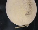 A picture of step 1 of Muskmelon and banana smoothie.