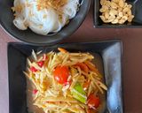 รูปขั้นตอนการทำที่ 2 ของ ส้มตำหัวสวีด (swede salads)