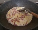 Foto langkah ke 2 dari resep Pasta Fusilli Carbonara.