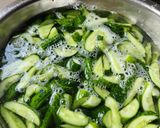 Hình bước làm 1 của món Gỏi dưa bao tử chua ngọt