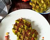 हैल्दी ग्रीन वॉफल (healthy green waffle recipe in Hindi) रेसिपी चरण 8 फोटो