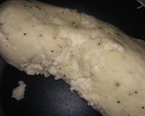 A picture of step 3 of Steamed Rice Dumpling (undi).