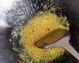 Foto langkah ke 1 dari resep Nasi Goreng Kunyit.