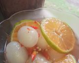 Foto langkah ke 3 dari resep Rujak Asinan Rambutan (simple).