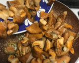 Foto del paso 4 de la receta: Revuelto de rovellons (setas silvestres o níscalos)