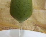 A picture of step 6 of Kiwi mint lemonade.