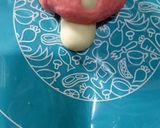 Foto langkah ke 5 dari resep Bakpao Jamur Isi Selai Strawberry (no mixer).