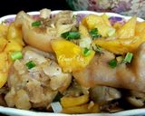 Hình bước làm 3 của món Giò heo kho thơm