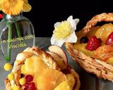 Foto del passaggio 5 della ricetta Cestini di frutta con crema all'ananas