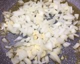 Foto del paso 3 de la receta: Tortilla de espinacas con salsa