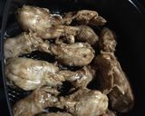 Foto langkah ke 3 dari resep Ayam bumbu bbq lada hitam Airfryer.