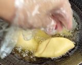 Foto langkah ke 7 dari resep Molen pisang.