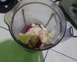 Foto langkah ke 1 dari resep Smootie Buah Naga Pisang.