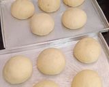 Foto langkah ke 6 dari resep Roti Boy Homemade.