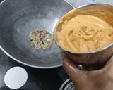 A picture of step 9 of Methi Matar Malai.