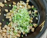 Foto langkah ke 2 dari resep Yakimeshi (Nasi Goreng Jepang).