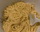 A picture of step 5 of Spaghetti with Lemon Pesto.