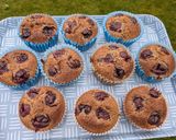 Meggyes mákos muffin meggybefőttből recept fázis 3 fotója