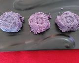 A picture of step 3 of Blueberry sondesh.