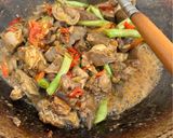 Foto langkah ke 4 dari resep Tumis ati ampela.