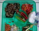 Foto langkah ke 1 dari resep Cumi hitam asam manis.