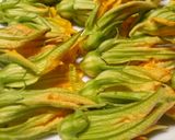A picture of step 2 of Deep fried pumpkin flowers.