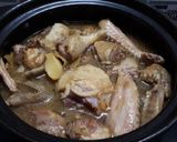 Hình bước làm 5 của món Vịt kho gừng