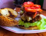 A picture of step 8 of Juicy homemade burgers-with caramelized onions.
