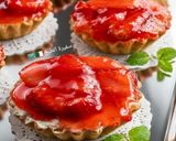صورة لخطوة 1 من وصفة تارتولات الفراولة🍓