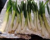 Foto del paso 2 de la receta: Calçots al horno